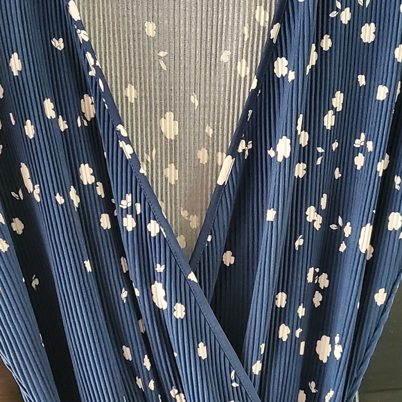 Leona Edmiston Dress - Picture 4 of 5